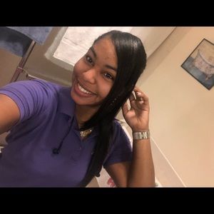 Meet your Posher, Nicole